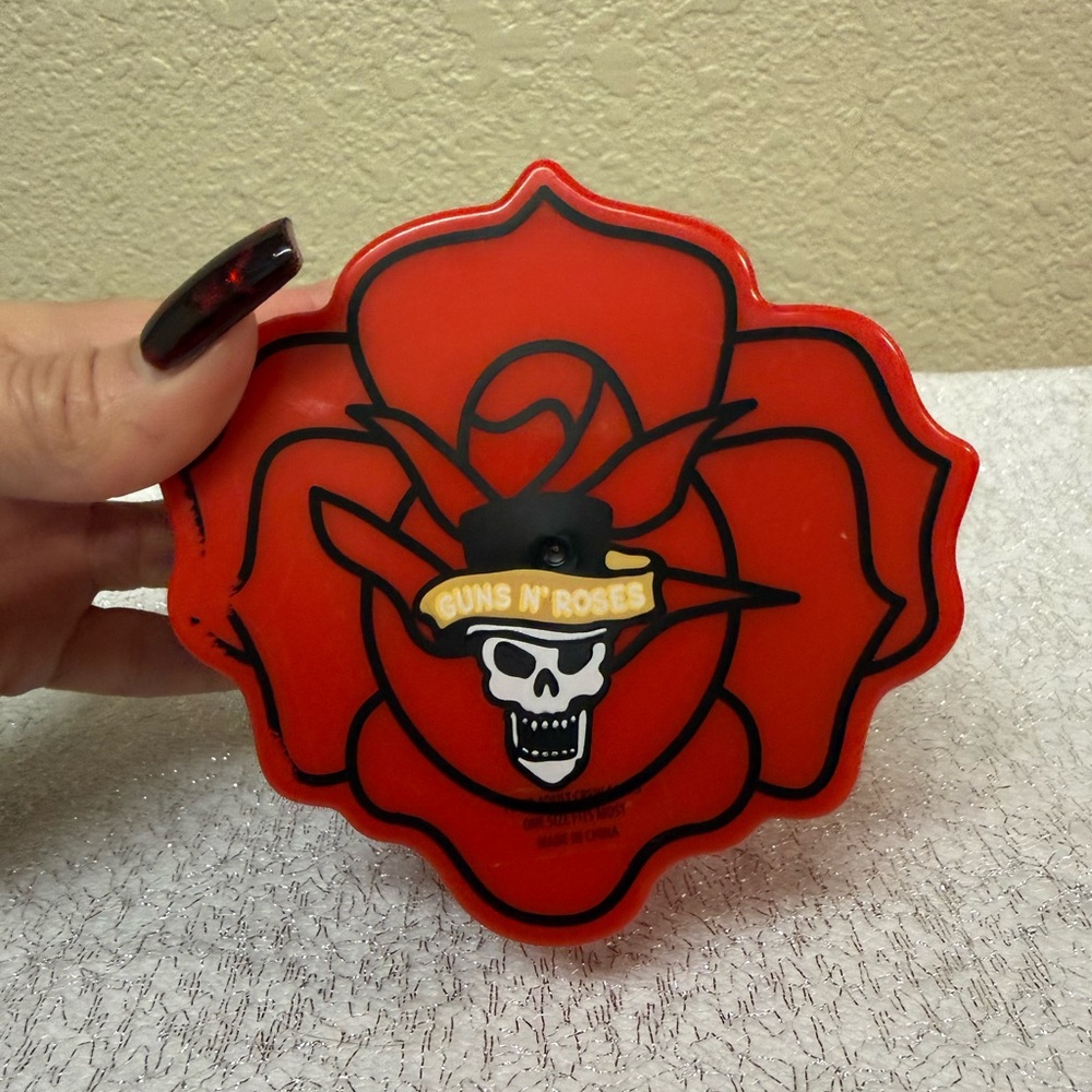 Guns N' Roses Red Rose Socks